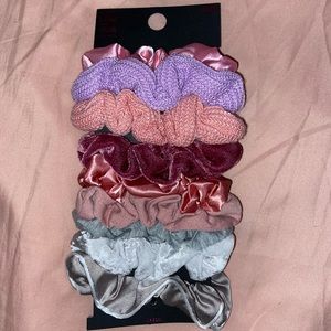 NOBO Hair Scrunchies